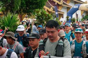 BIB: 
                            <button type="button" onclick="openModal(26906840)" class="btn btn-primary btn-sm float-right btn-popup" data-toggle="modal" data-target=".modal-high-quality">
                        <i class="fas fa-shopping-cart"></i> Add to Cart
                    </button>
                                            <button type="button" onclick="isThisMe(26906840, true)" class="btn btn-success btn-sm float-right btn-popup btn-isme hidden" data-toggle="tooltip" data-placement="bottom" title="นี่คือรูปของคุณใช่ไหม คลิกที่นี่เพื่อเอาเข้าอัลบั้ม">
                        <i class="fas fa-plus"></i> Add to album
                    </button>
                    <button type="button" onclick="isThisMe(26906840, false)" class="btn btn-warning btn-sm float-right btn-popup btn-isnotme hidden">
                        <i class="fas fa-ban"></i> Remove from album
                    </button>